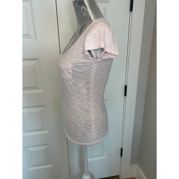 Victoria’s Secret Light Pink T-Shirt Medium - Picture 3 of 7
